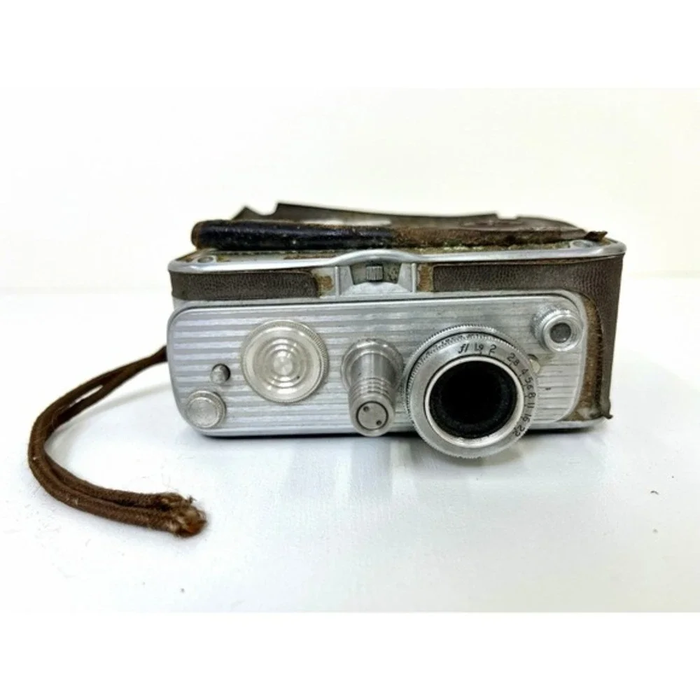 Vintage Bell & Howell‎ 8mm Magazine Film Camera Model 172 – Retro Mid-Century